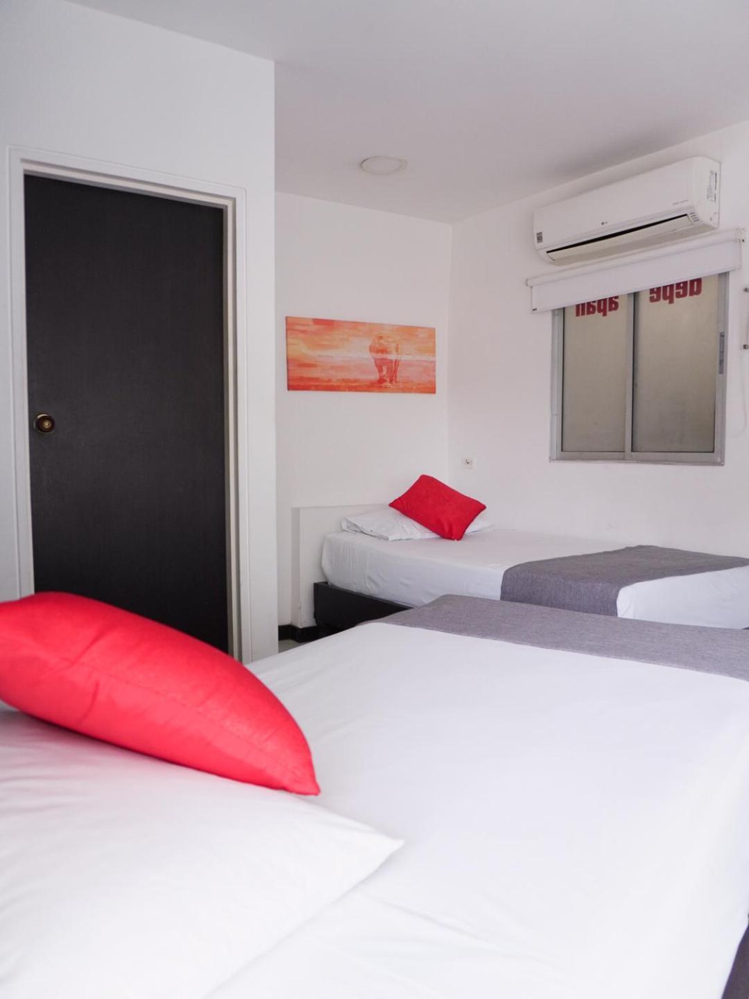 Depeapan Hotel Cali Ngoại thất bức ảnh